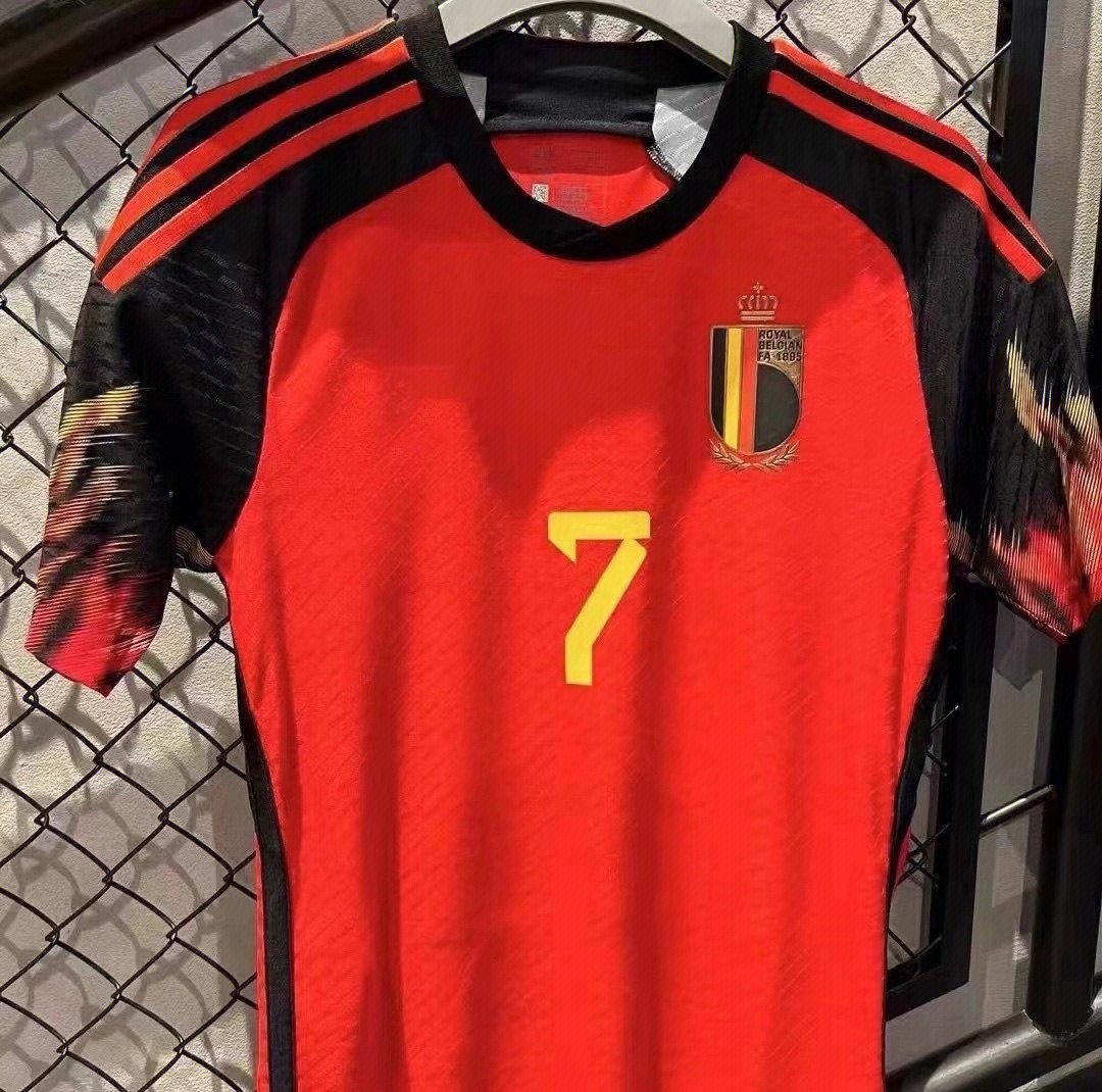 德布劳内在加拿大队比赛中比分优势明显,比分优势明显引发热议!的简单介绍 德布劳内在加拿大队比赛中比分优势明显,比分优势明显引发热议!的简单介绍